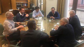 fmi: confia macri que los u$s5.420 millones llegan antes del 27-o