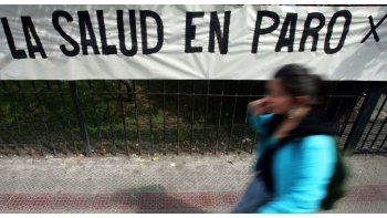 La Cicop representa a más de 10.000 médicos y profesionales de la salud de los 80 hospitales bonaerenses, más hospitales municipales, centros de salud y el Hospital Posadas, dependiente de la Nación pero emplazado en El Palomar, en el partido bonaerense de Morón.