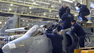 Se investigan pagos en efectivo en FAdeA.