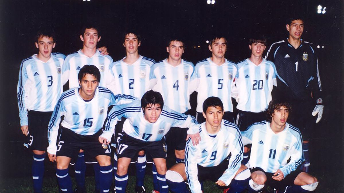 The River jewel who played with Marcelo Gallardo, retired at age 27 and today leads a rock band