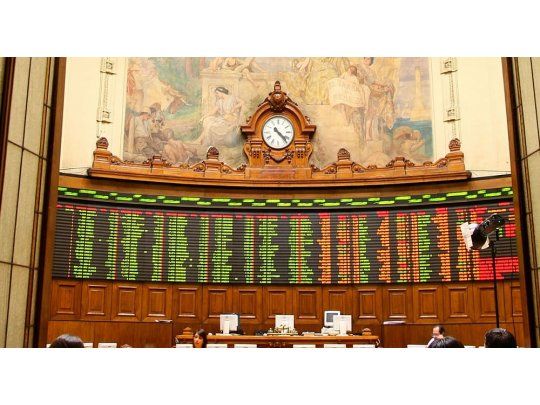 La Bolsa de Chile se desplomó 5,9% tras los comicios presidenciales