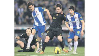 Messi estuvo desconectado en la ofensiva y tanto Xavi como Iniesta perdieron el control de la pelota.