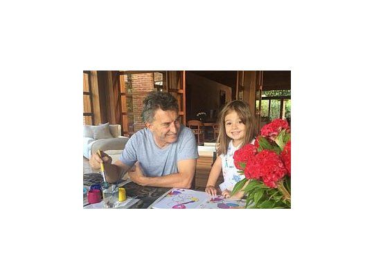Macri publicó un tuit junto a una foto con su pequeña hija.