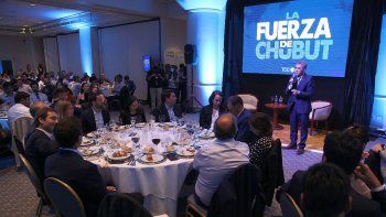 El exvicegobernador y senador nacional de Santa Cruz, Pablo González, anunció asimismo la puesta en marcha del programa #Ympulso, desarrollado con el Ministerio de Desarrollo Productivo de la Nación para 5.000 pymes que trabajan con YPF
