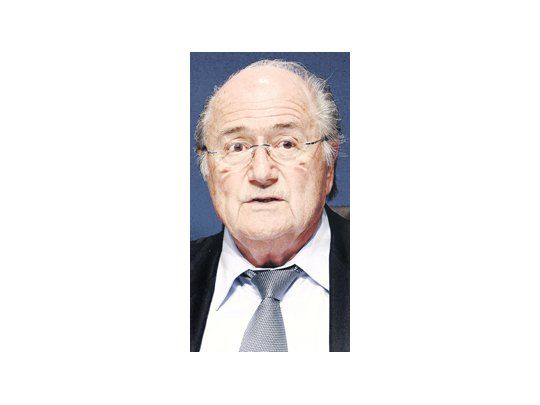 Críticas a Blatter por dichos racistas
