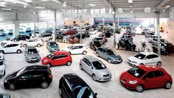 En octubre se patentaron más de 37.000 autos, según ACARA.
