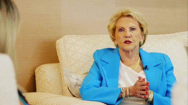 Ella fue una de las mentes maestras para crear una de las empresas que más miles de millones de dólares generan en Estados Unidos.