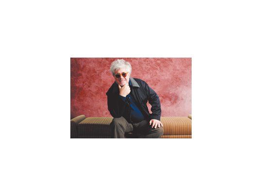 Pedro Almodóvar, soslayado por su propio país en los últimos años, reunió ahora 16 nominaciones por «La piel que habito» para los premios Goya.