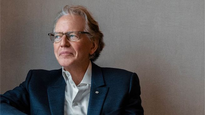 Anthony von Mandl es el creador de White Claw y dueño de seis bodegas en Canadá, con una fortuna que supera los 5.500 millones de dólares.