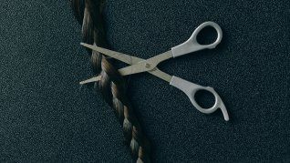 La verdad detrás de la decisión de cortarse el pelo solo.&nbsp;