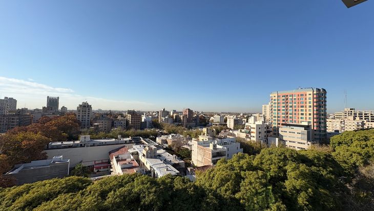 Vista hacia la zona de la Plaza Independencia, en el centro mendocino Vista hacia la zona de la Plaza Independencia, en el centro mendocino