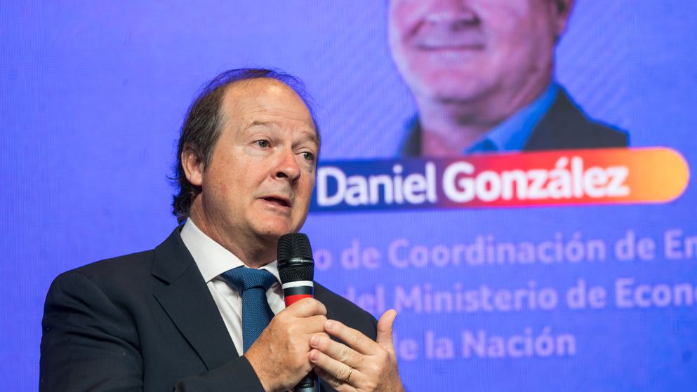 Renunció Daniel González, un funcionario clave del equipo de Luis Caputo.