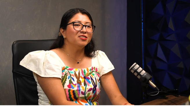 Se graduó en la Universidad Autónoma de Puebla y transformó el arte del bordado en un negocio millonario que exporta a más de 15 países.