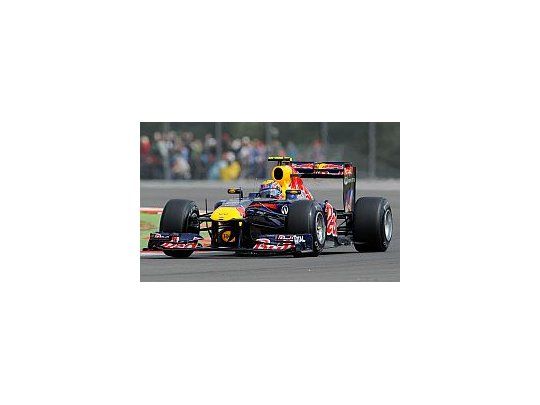 Webber se quedó con la pole en Silverstone