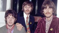 paul mccartney y ringo starr recordaron a george harrison a 20 anos de su fallecimiento