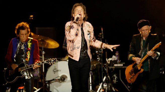 The Rolling Stones announced the release of their new album with a striking advertisement