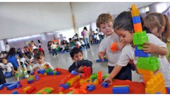 ámbito.com | Se trata del sector más privatizado del sistema educativo argentino. Si bien la matrícula estatal predomina en las salas de 3, 4 y 5 años, en sala de 3 hay grandes disparidades entre las provincias.