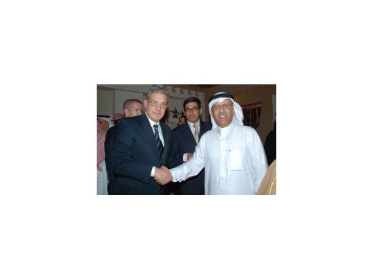 El ministro de Agricultura, Julián Domínguez, comenzó una intensa gira por Arabia Saudita que continuó en China con el objetivo fortalecer una alianza estratégica con esos países.