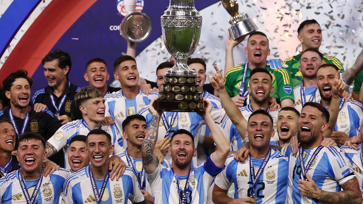 Lionel Messi made an emotional post after the new coronation and spoke about his ankle injury