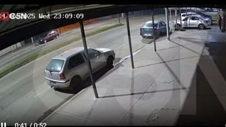 El policía disparó 11 tiros sobre delincuentes que se daban a la fuga e hirió a Thiago.&nbsp;