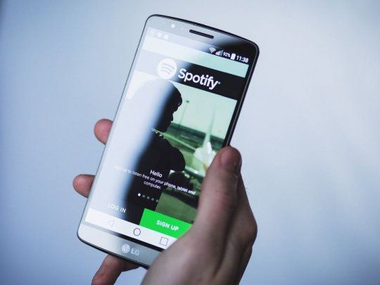 El número de usuarios activos de Spotify alcanzó los 345 millones.