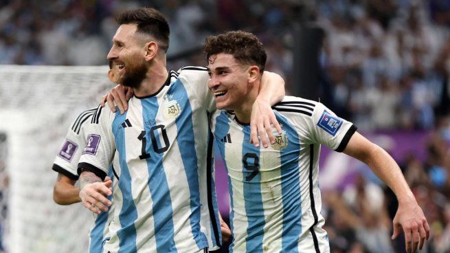 Lionel Messi y Julián Álvarez, candidatos al The Best