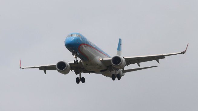 Controladores aéreos anunciaron medidas de fuerza para febrero y podrían afectar vuelos.