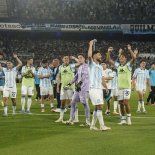 Racing venció a River por 3 a 2. Racing venció a River por 3 a 2.