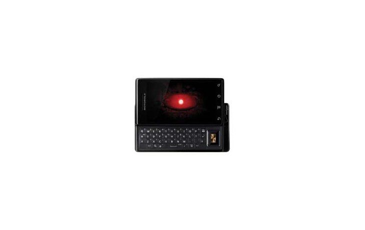 Motorola lanzó Droid.