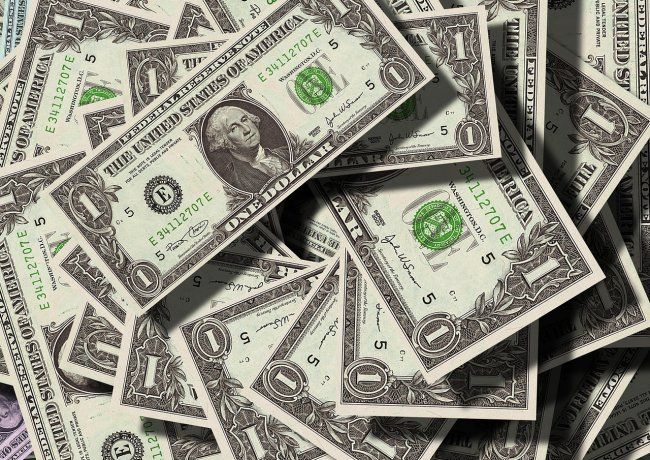 The job offers salary in dollars.                                                             