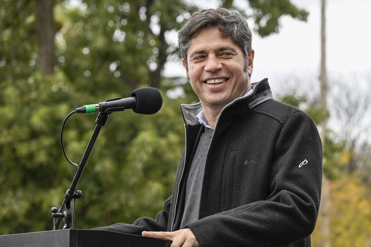 El gobernador bonaerense detalló el inmenso operativo de seguridad y salud desplegado en el Microestadio del Polideportivo José María Gatica, ubicado dentro del Parque de los Derechos del Trabajador, en Parque Domínico. El gobernador bonaerense detalló el inmenso operativo de seguridad y salud desplegado en el Microestadio del Polideportivo José María Gatica, ubicado dentro del Parque de los Derechos del Trabajador, en Parque Domínico.