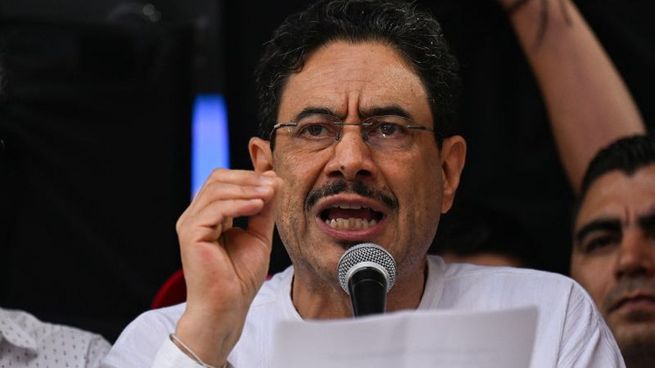 El senador Cepeda tiene un pasado ligado al activismo por los derechos humanos. En unas semanas ira a la segunda vuelta contra Abelardo de la Espriella.