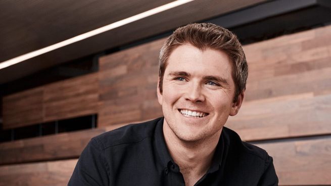John Collison es un ejemplo de cómo la juventud no es un límite para alcanzar el éxito empresarial.&nbsp; mundo.