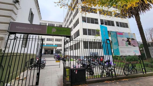 El ministro Nicolás Kreplak firmó la Resolución 7517 que aprueba el programa para prevenir y abordar violencias en el ámbito laboral sanitario.