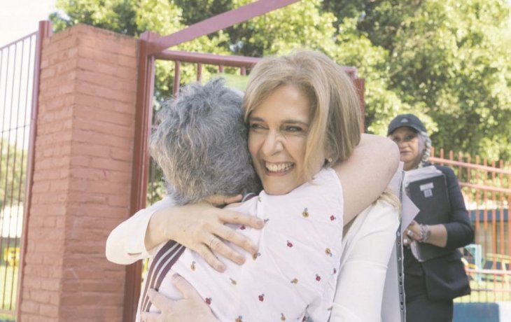 Carta. La senadora Elías de Pérez hizo circular un texto manuscrito donde expresó: Quiero ser la primera gobernadora de Tucumán.