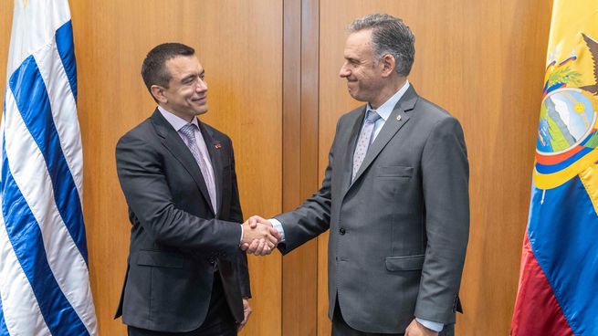 El presidente Yamandú Orsi y su par ecuatoriano, Daniel Noboa, coincidieron en profundizar las relaciones.
