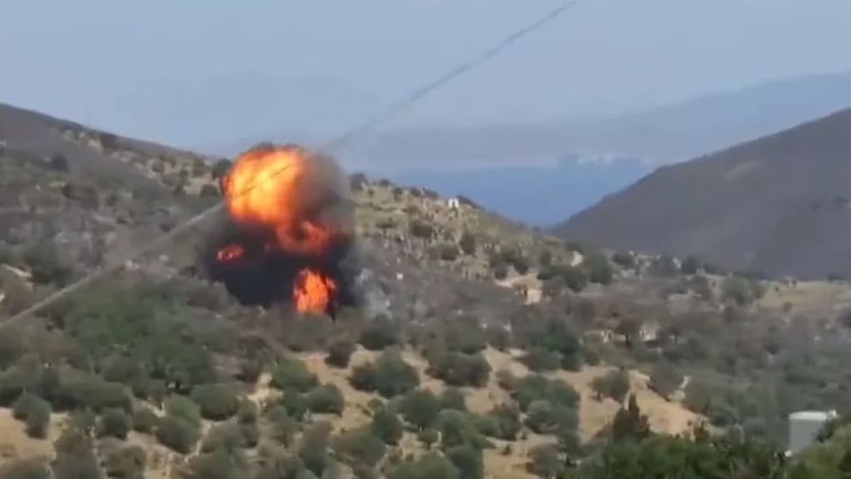 a plane fighting forest fires crashed