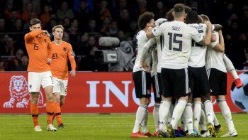 Alemania le ganó a Holanda en Amsterdam.