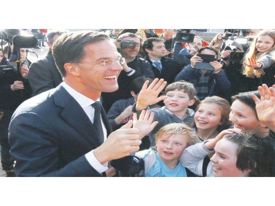 Estabilidad. Los electores respaldaron al premier Mark Rutte porque mantuvo la prosperidad económica en un momento de crisis en Europa.