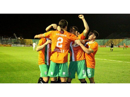 Banfield sigue de racha: se quedó con un partidazo cargado de goles