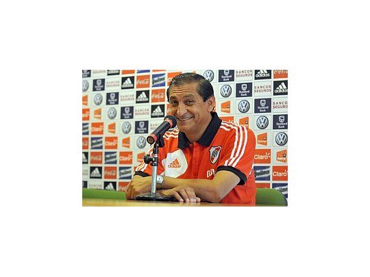 Ramón incluirá juveniles el domingo ante San Martín.