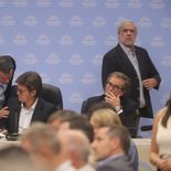 Gabriel Bornoroni, Lisandro Almirón y Bertie Benegas Lych, autoridades del bloque de diputados de La Libertad Avanza. Gabriel Bornoroni, Lisandro Almirón y Bertie Benegas Lych, autoridades del bloque de diputados de La Libertad Avanza.