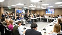 Personas con discapacidad y trabajadores vinculados reclamaron por la emergencia.