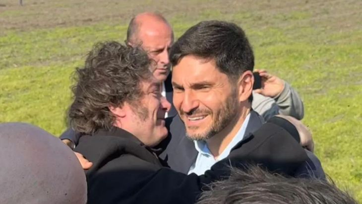 Este mes, Javier Milei y el gobernador de Santa Fe, Maximiliano Pullaro, se encontraron en la feria Agroactiva, en Armstrong.