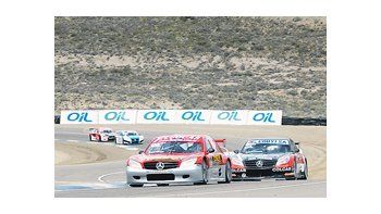 El Mercedes de Gustavo Tadei marcó el rumbo en Comodoro Rivadavia y se quedó con el triunfo bajo una tormenta de viento, tierra y lluvia.