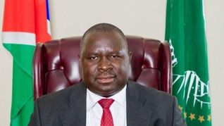 Adolf Hitler Uunona, referente político de Namibia. Adolf Hitler Uunona, referente político de Namibia.