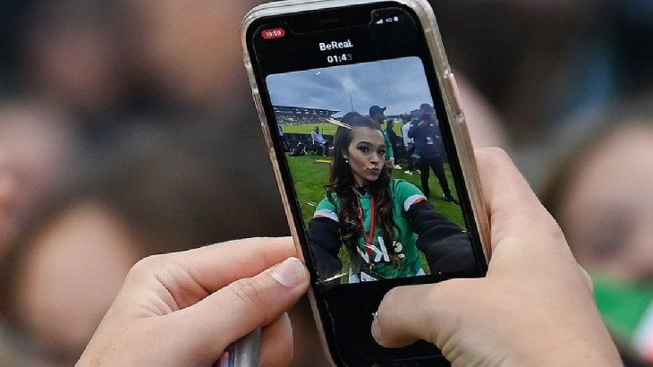 bereal-app-red-socialjpg