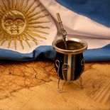 El Día de la Tradición en Argentina se mantiene por fuera del calendario de feriados nacionales. El Día de la Tradición en Argentina se mantiene por fuera del calendario de feriados nacionales.