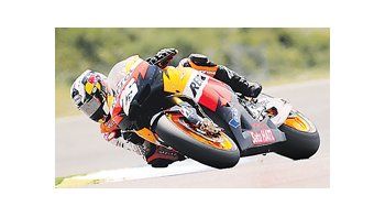 Dani Pedrosa retornó luego de la operación en uno de los hombros y logró el triunfo en Portugal.