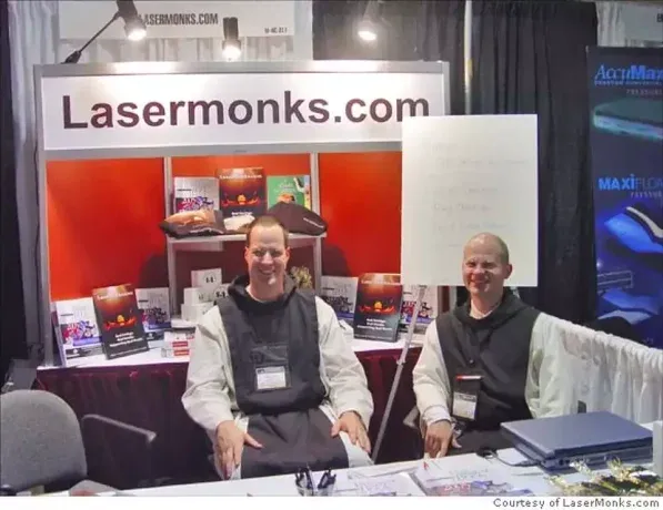 Lasermonks es uno de los emprendimientos que más millones ha generado.